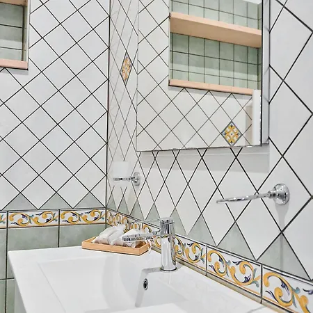 Gioielli House 4* Pompéi