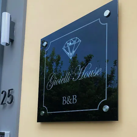 Gioielli House Готель типу 