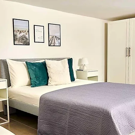 Gioielli House 4*