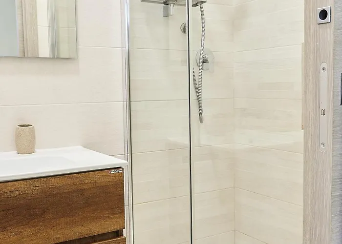 Gioielli House Bed & Breakfast 4*